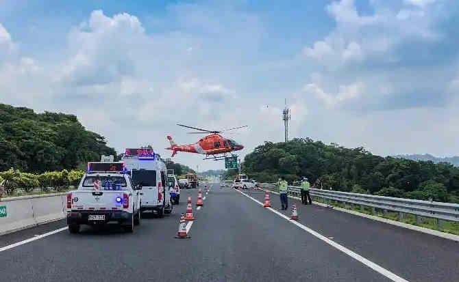 喜德高速公路汽车救援案例